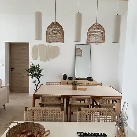 Jolie Avec Bain Balneotherapie Villa *