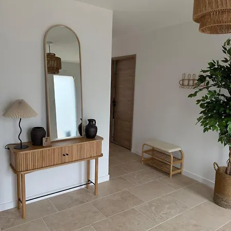 Jolie Avec Bain Balneotherapie