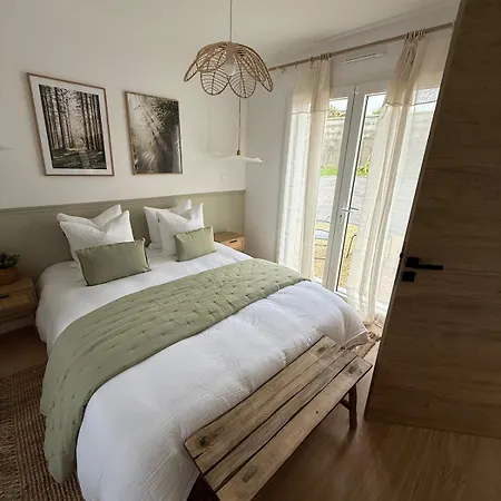 Jolie Avec Bain Balneotherapie Villa *