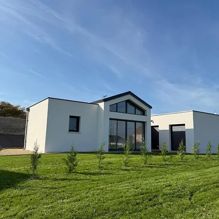 Jolie Avec Bain Balneotherapie * Colombiers (Vienne)