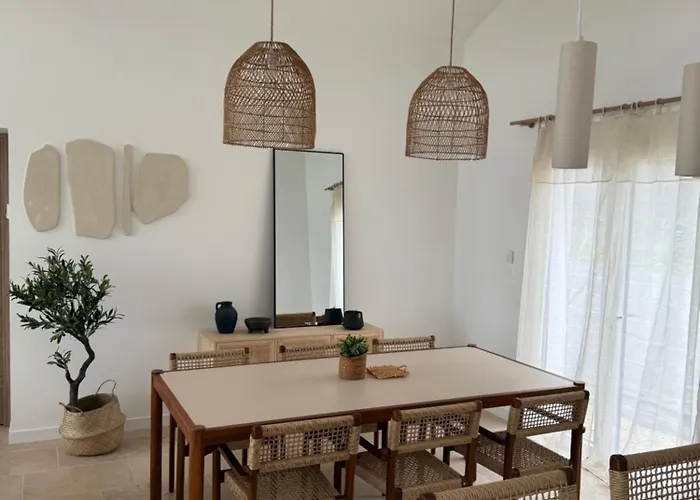 Jolie Avec Bain Balneotherapie * Colombiers (Vienne)