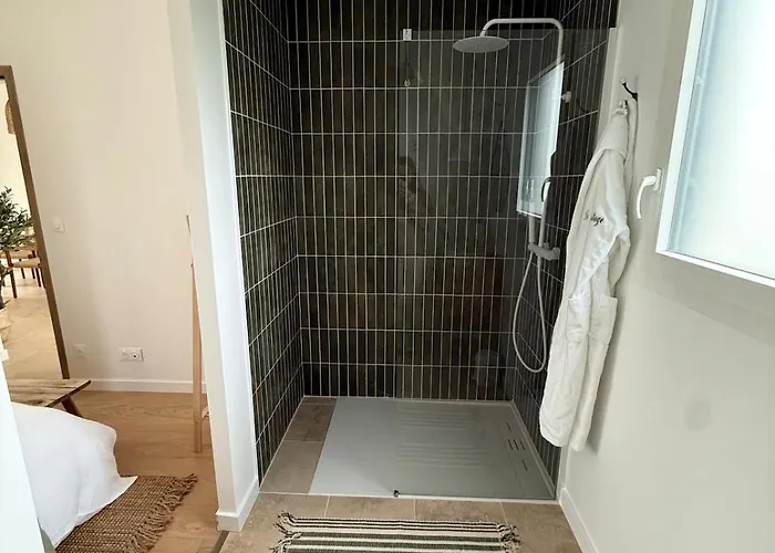 Jolie Avec Bain Balneotherapie 빌라