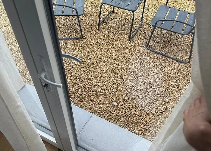 Jolie Avec Bain Balneotherapie