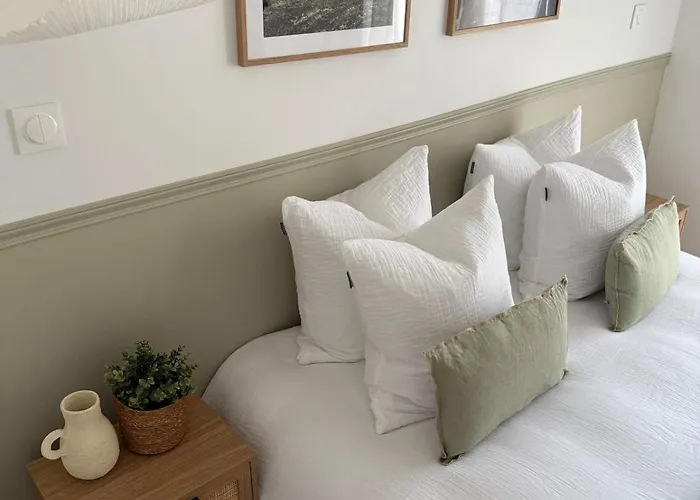 빌라 Jolie Avec Bain Balneotherapie Colombiers (Vienne)