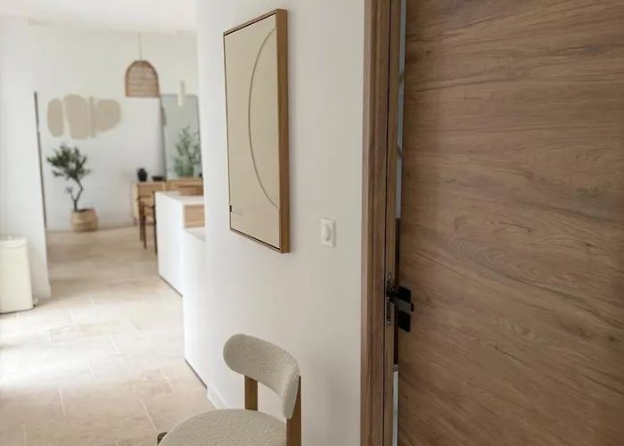 Jolie Avec Bain Balneotherapie *